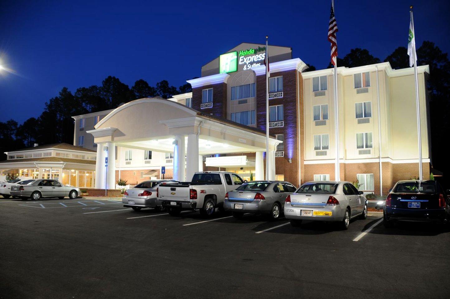 Holiday Inn Express Hotel & Suites Bainbridge By Ihg Exterior foto